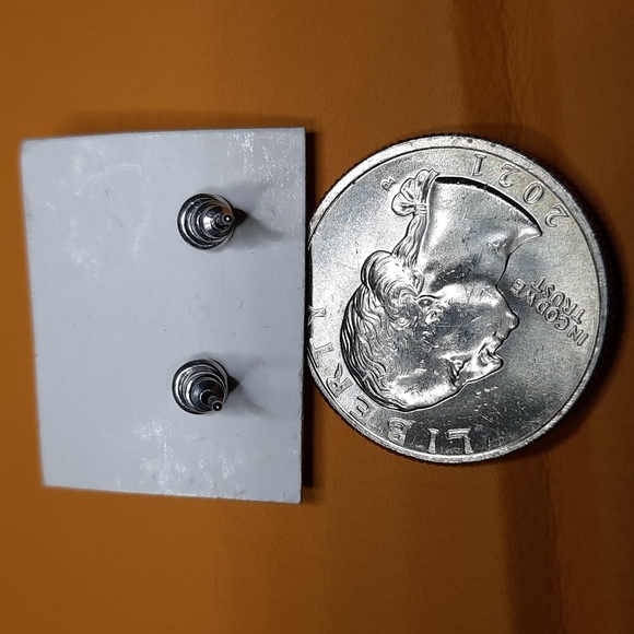 3 Pairs of Earring Silver Color and Faux Pearls They are Awesome Together - Picture 5 of 5